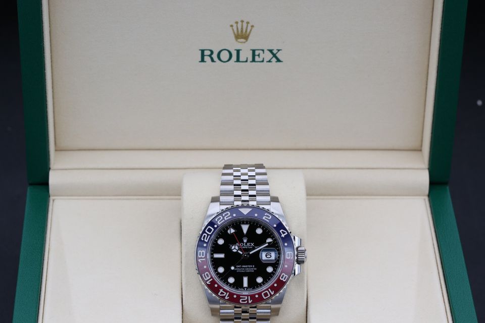 Rolex GMT Master II 126710 BLRO Image 4